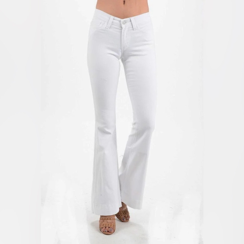 Judy Blue White Flare Bottom Jeans Mid-Rise Stretchy Denim Style 8397 Size 27